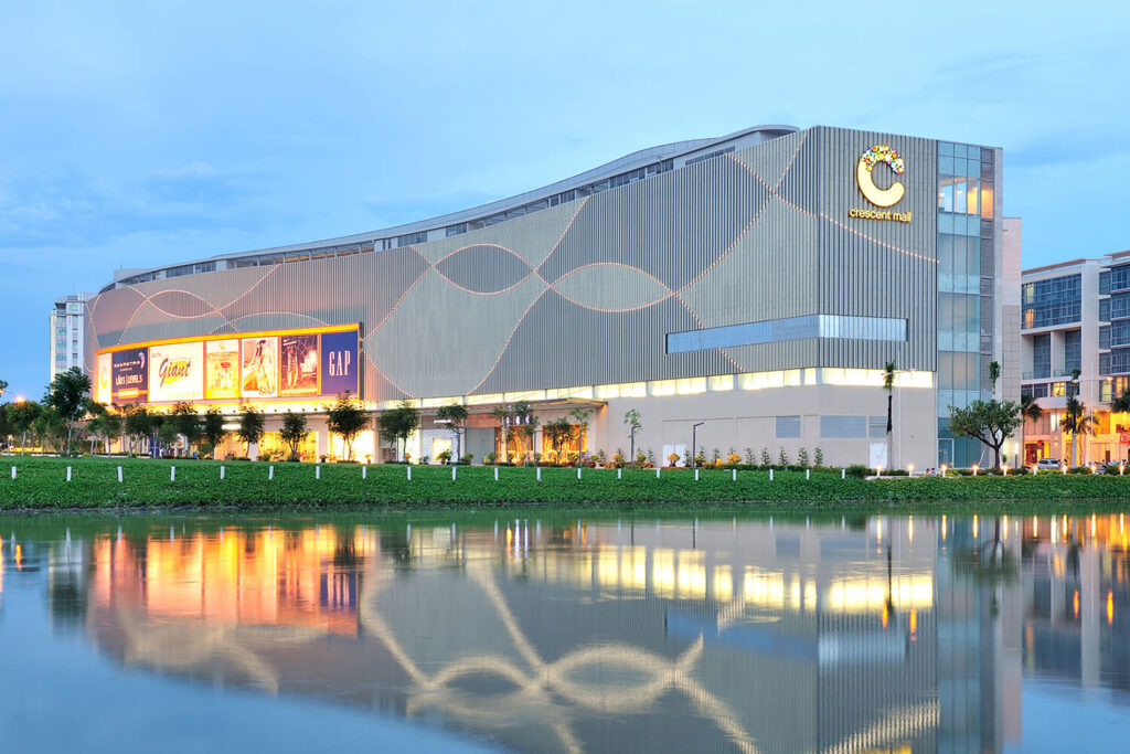 Trung tâm thương mại Cresent Mall